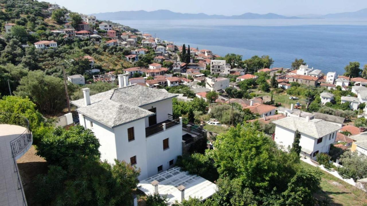 Villa Faihs 아피소스 외부 사진