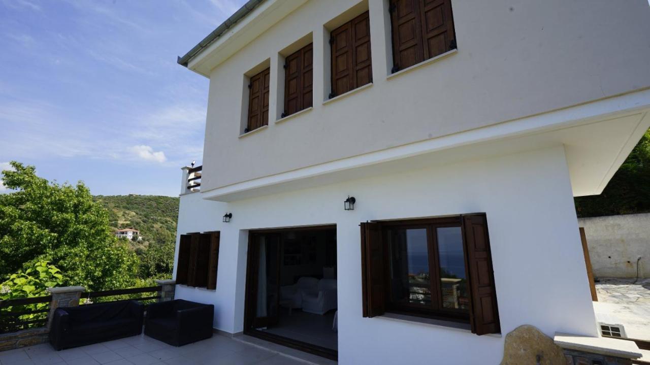 Villa Faihs 아피소스 외부 사진