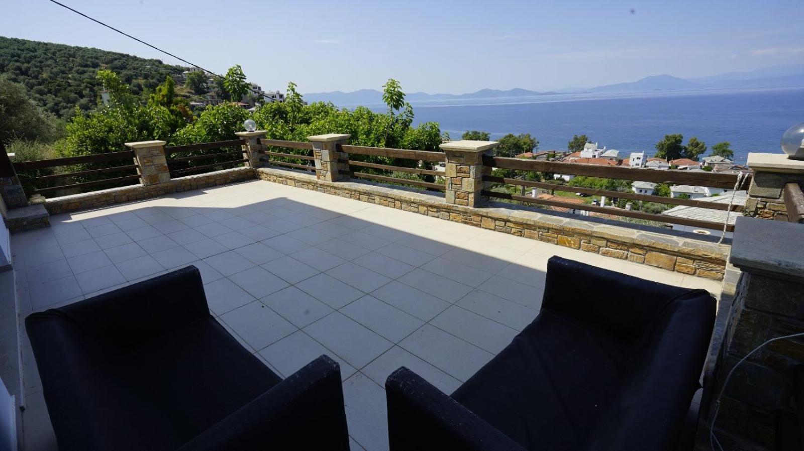 Villa Faihs 아피소스 객실 사진